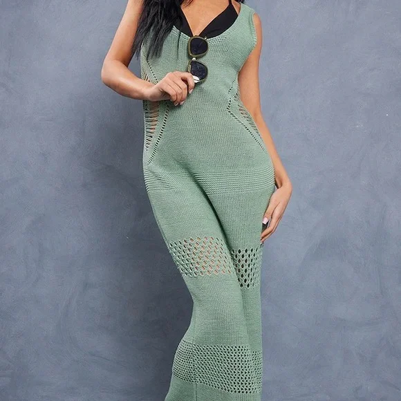 white christmas dresses Crochet Plunge Maxi Dress – Cattivo main image 0
